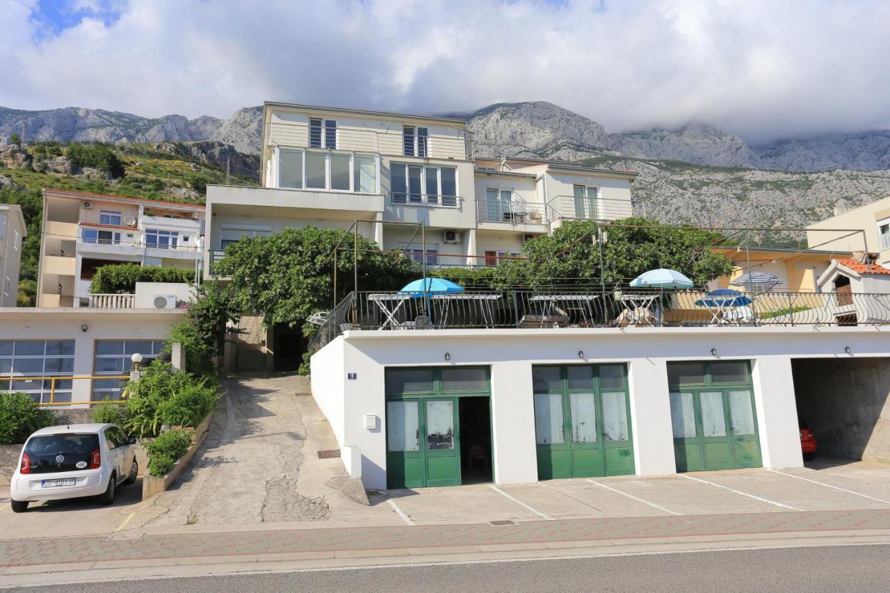 Apartments And Rooms With Parking Space Tucepi, Makarska - 5263 Bagian luar foto