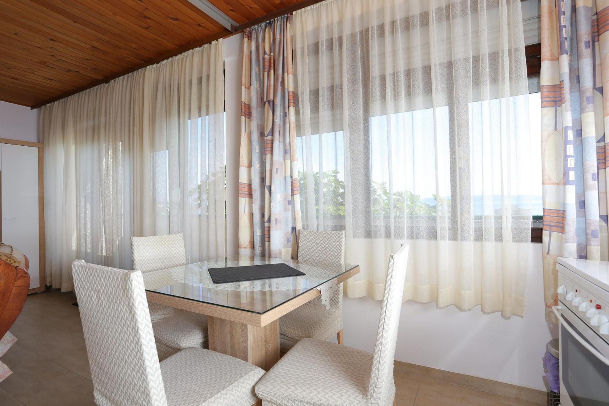 Apartments And Rooms With Parking Space Tucepi, Makarska - 5263 Bagian luar foto