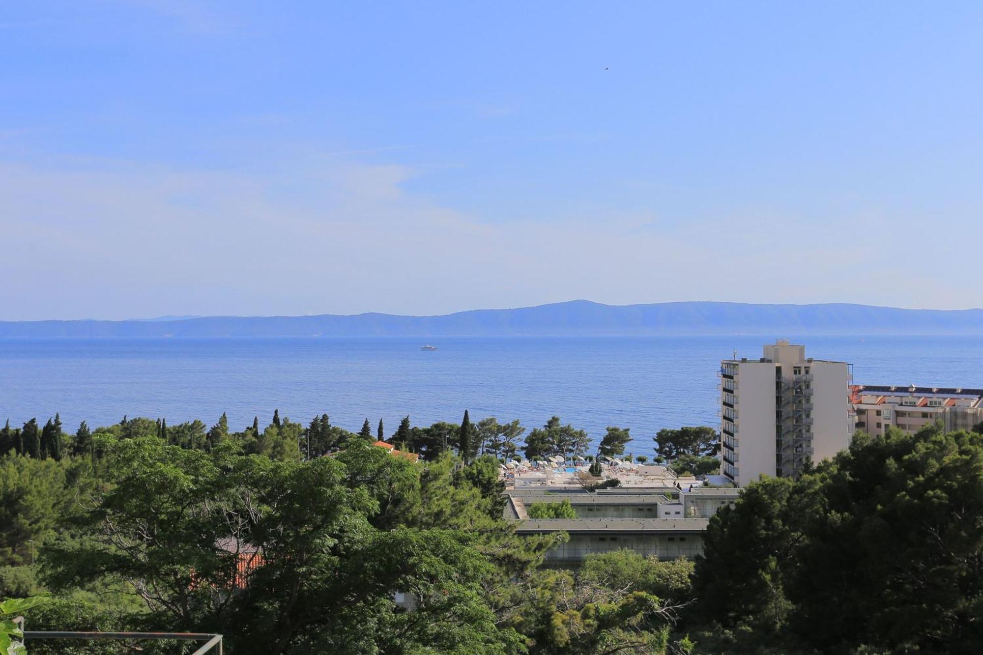 Apartments And Rooms With Parking Space Tucepi, Makarska - 5263 Bagian luar foto